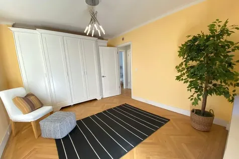 175 W 73rd Street New York City NY 10023