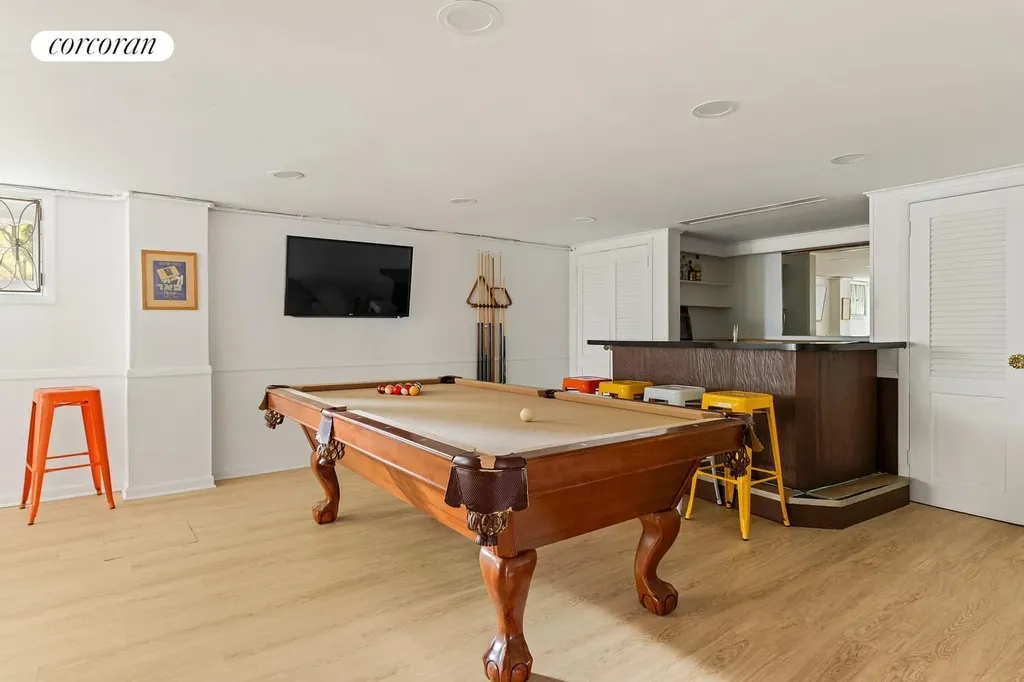 1806 Ditmas Avenue New York City NY 11226