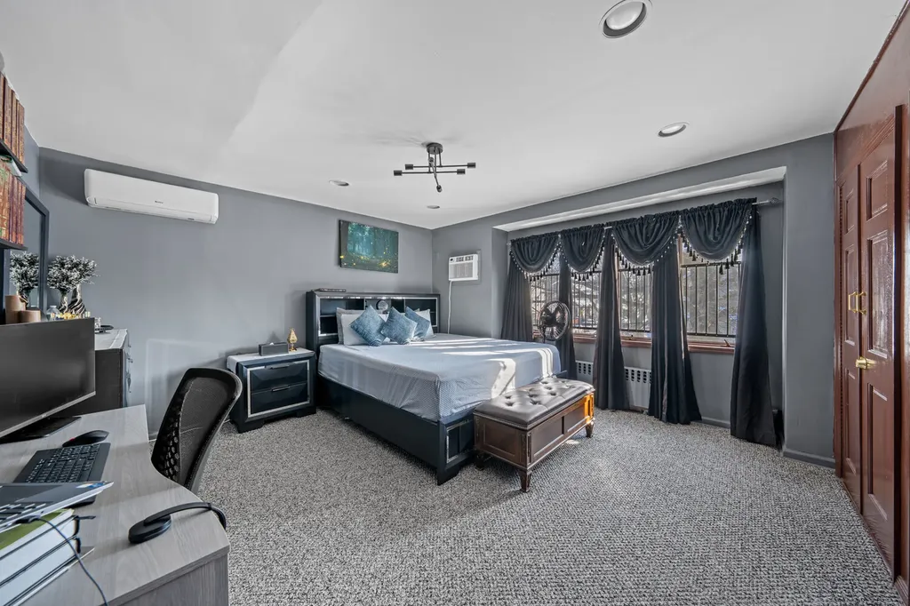 2821 Ave N New York City NY 11210
