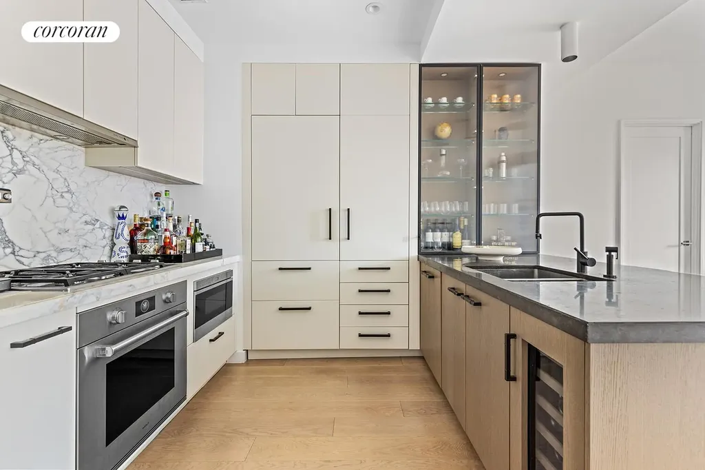 438 E 12th Street New York City NY 10009