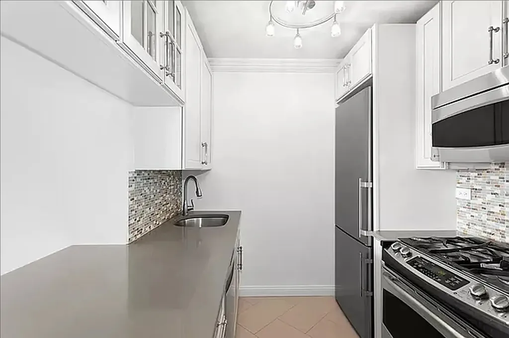 377 Rector Place New York City NY 10280