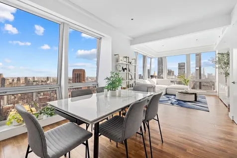 400 5th Avenue New York City NY 10018