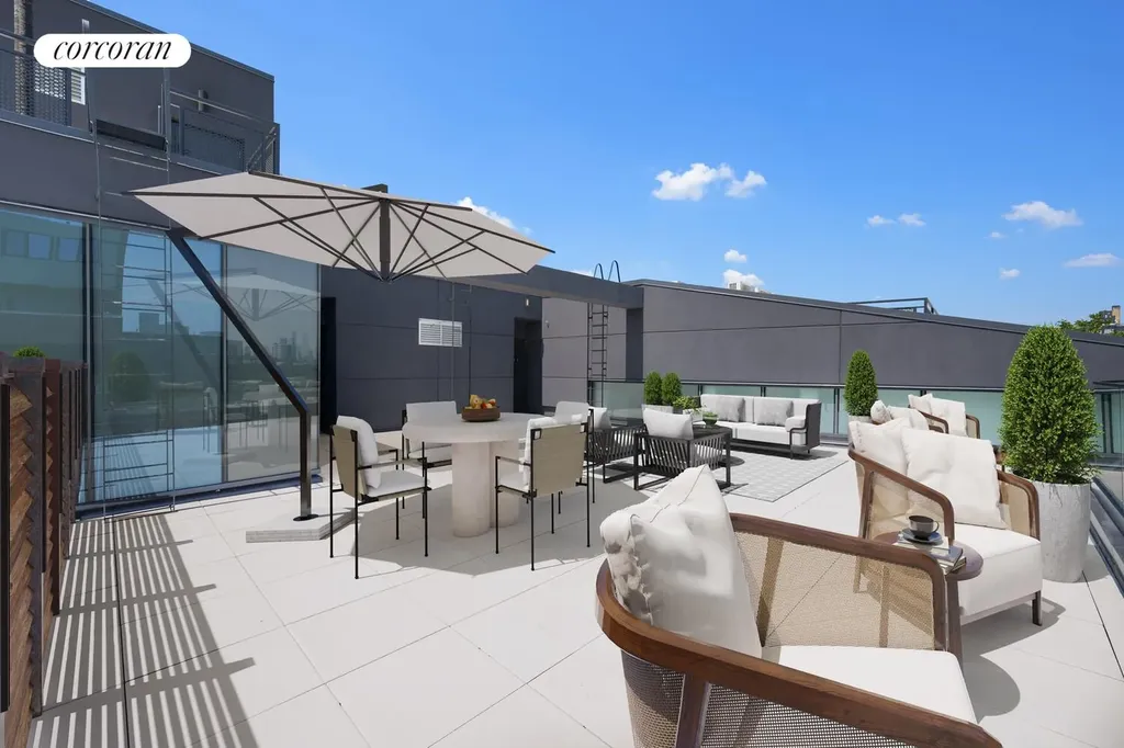 814 5th Avenue New York City NY 11232