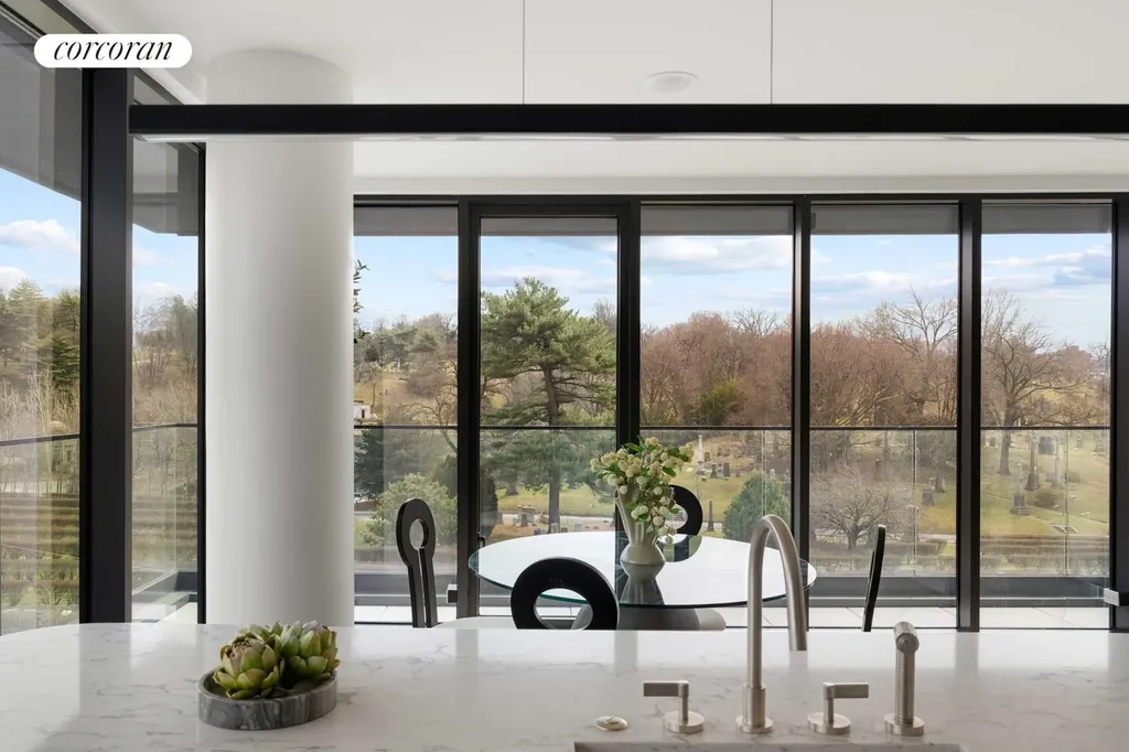 814 5th Avenue New York City NY 11232