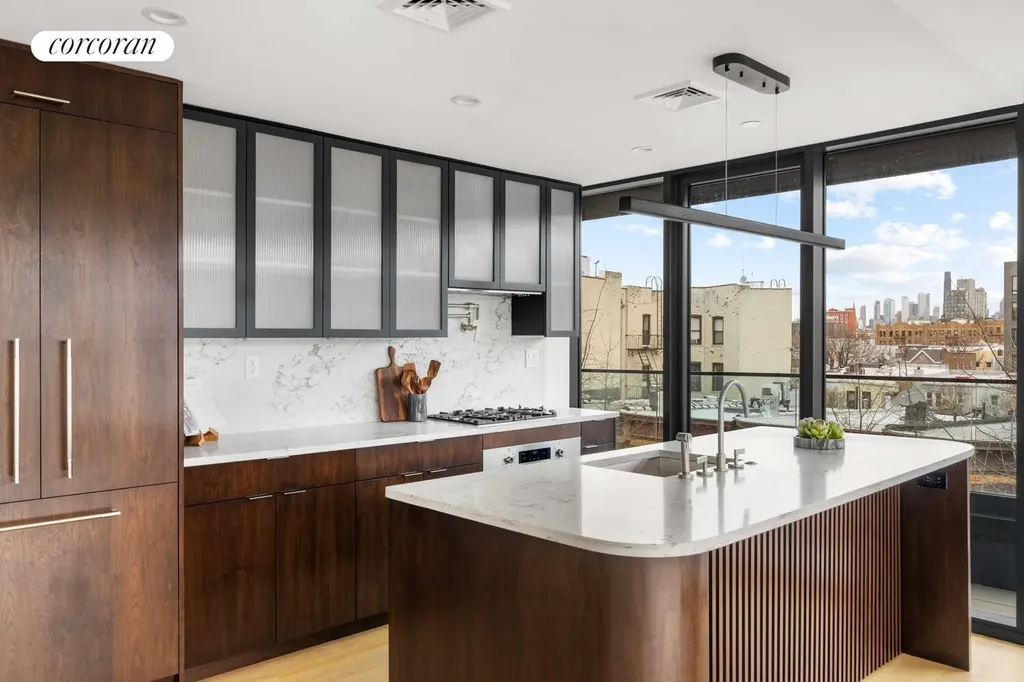 814 5th Avenue New York City NY 11232
