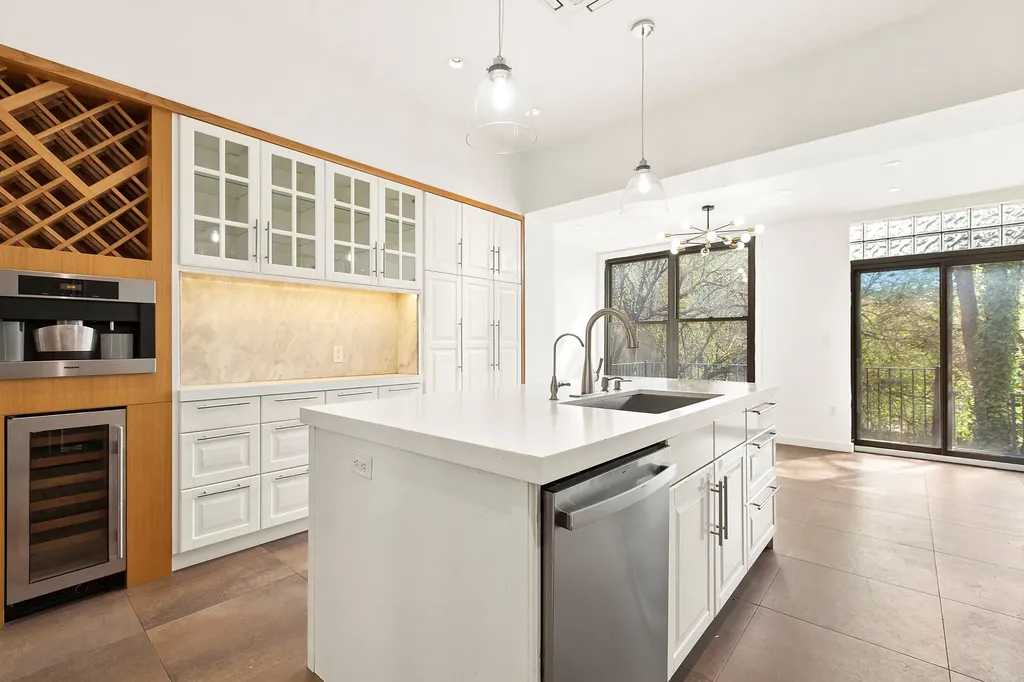 458 W 153rd Street New York City NY 10031