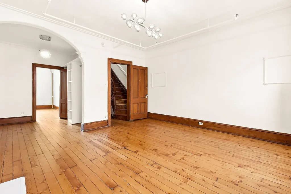 458 W 153rd Street New York City NY 10031