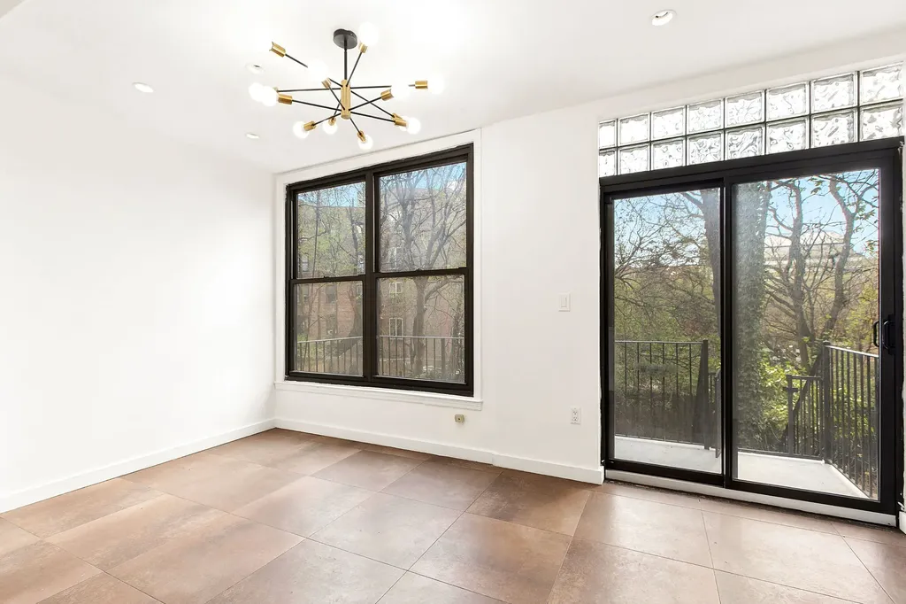 458 W 153rd Street New York City NY 10031