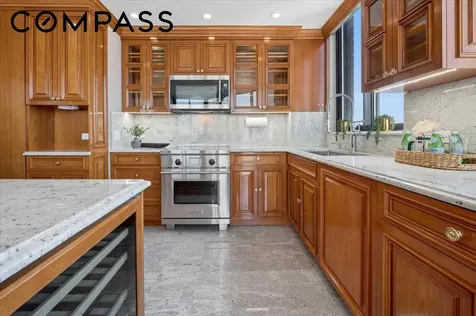 304 E 65th Street New York City NY 10065