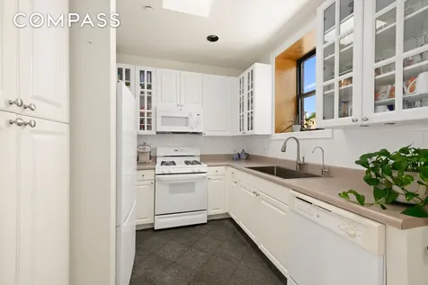 370 St Nicholas Avenue New York City NY 10027
