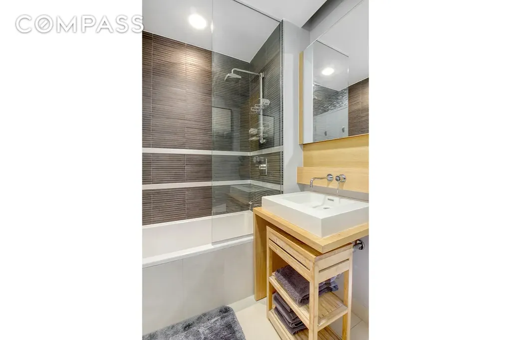 342 E 110th Street New York City NY 10029