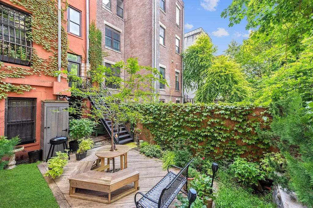 105 W 118th Street New York City NY 10026