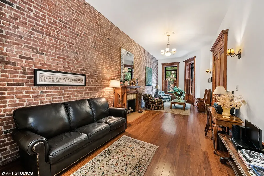 105 W 118th Street New York City NY 10026
