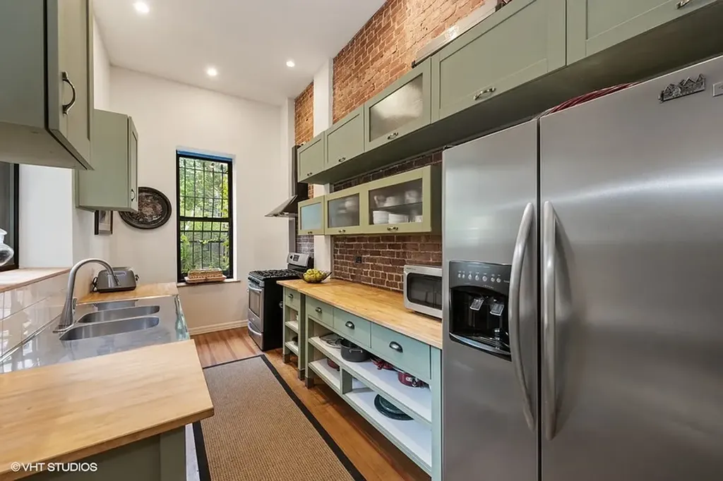 105 W 118th Street New York City NY 10026