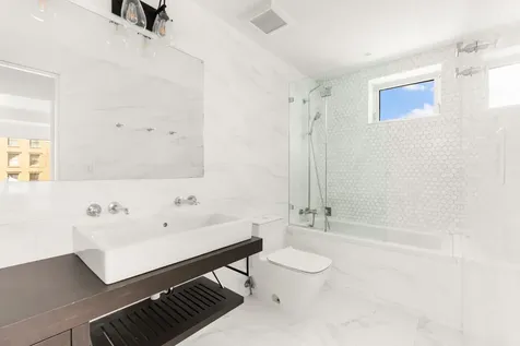 140 Clinton Avenue New York City NY 11205