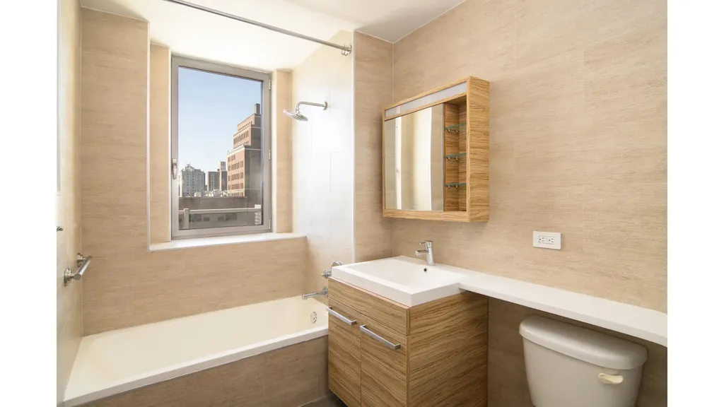 321 W 110th Street New York City NY 10026