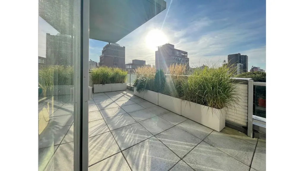 321 W 110th Street New York City NY 10026