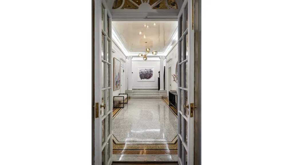 390 W End Avenue New York City NY 10024