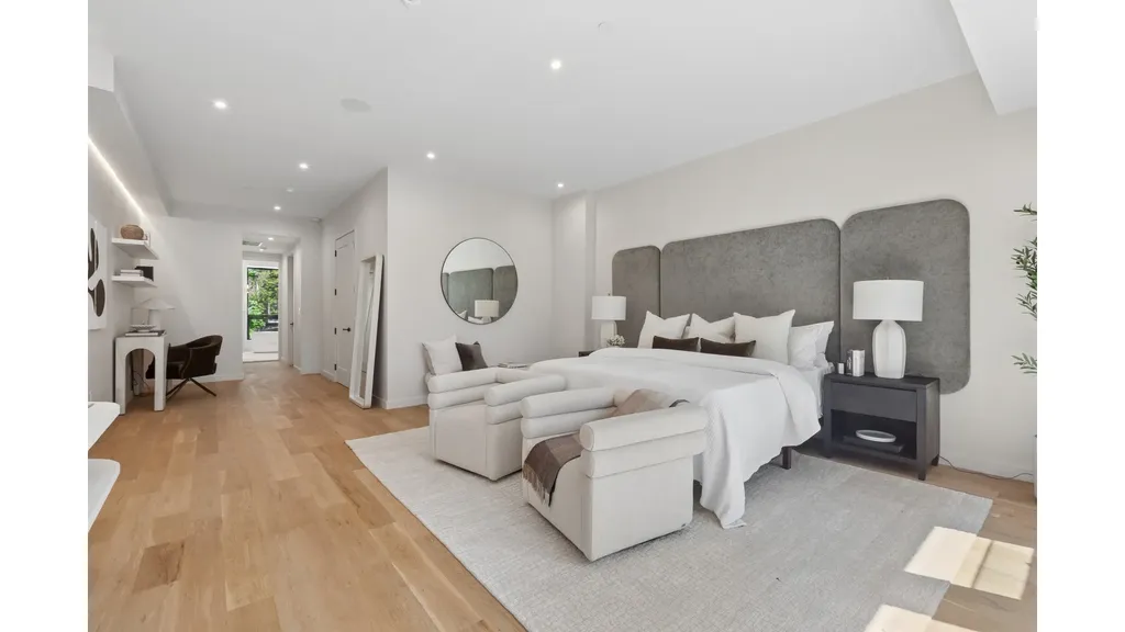 1506A Pacific Street New York City NY 11213