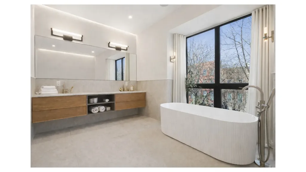 1506A Pacific Street New York City NY 11213