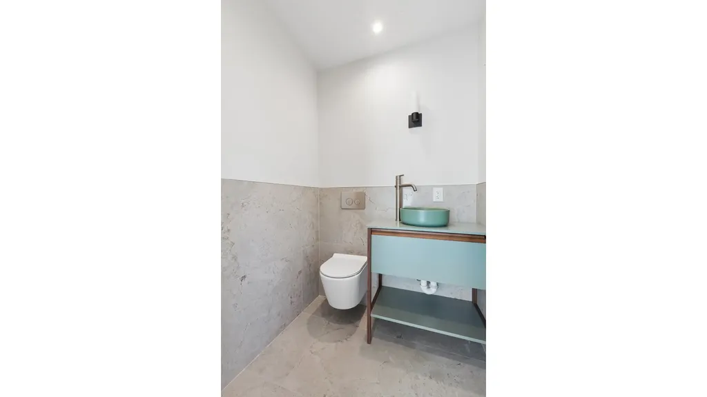 1506A Pacific Street New York City NY 11213