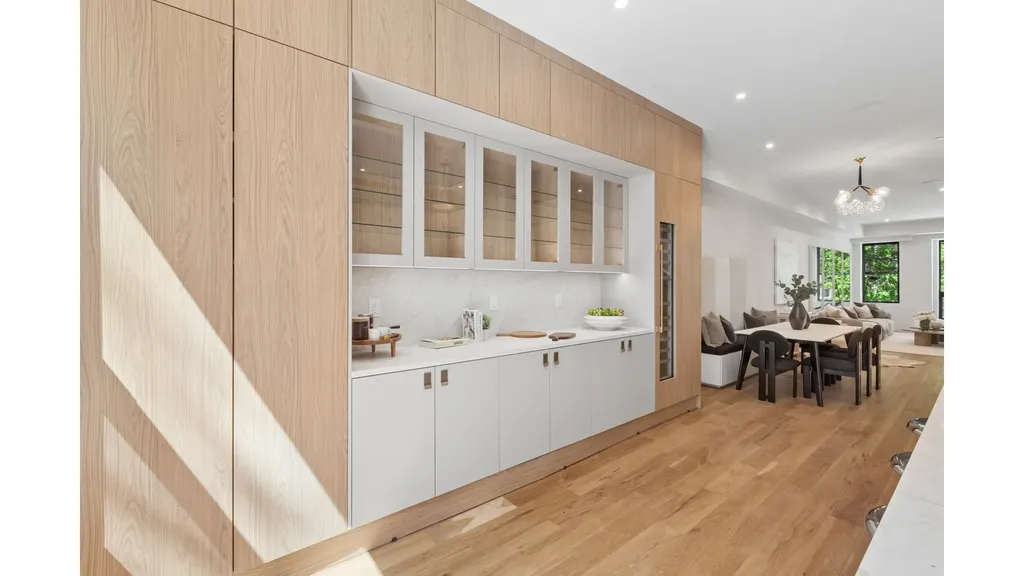 1506A Pacific Street New York City NY 11213