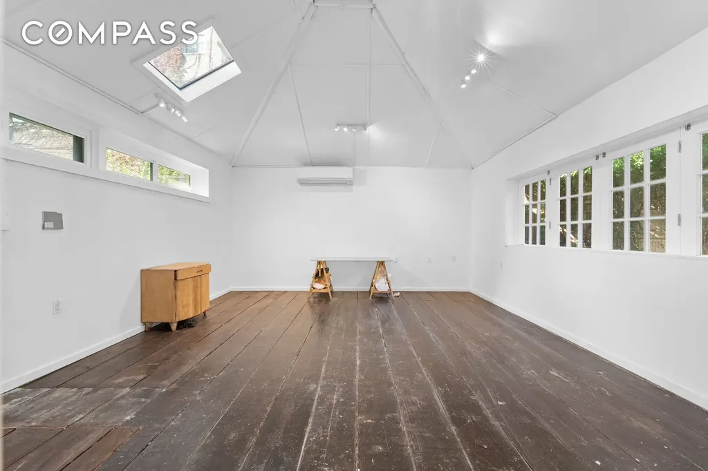 428 E 18th Street New York City NY 11226