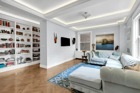 30 5th Avenue New York City NY 10011