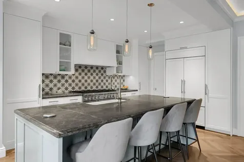 30 5th Avenue New York City NY 10011