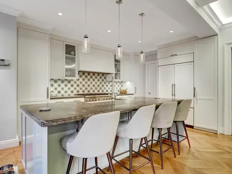 30 5th Avenue New York City NY 10011