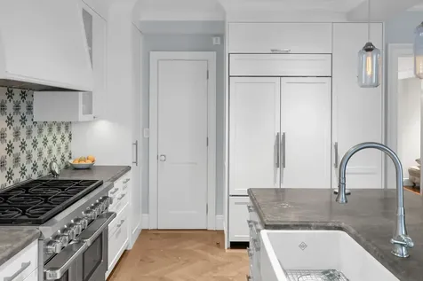 30 5th Avenue New York City NY 10011