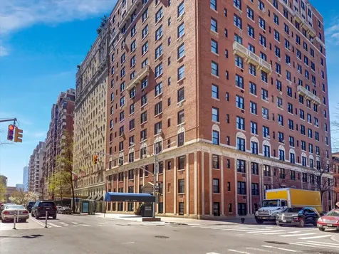 30 5th Avenue New York City NY 10011