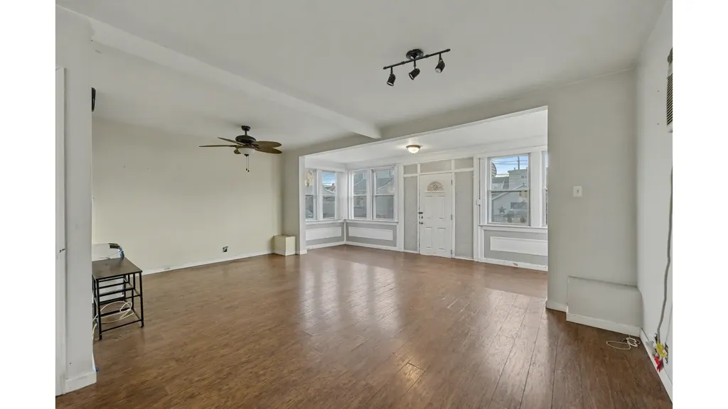 32 Dictum Court New York City NY 11229