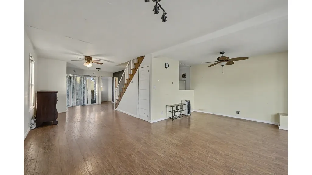 32 Dictum Court New York City NY 11229