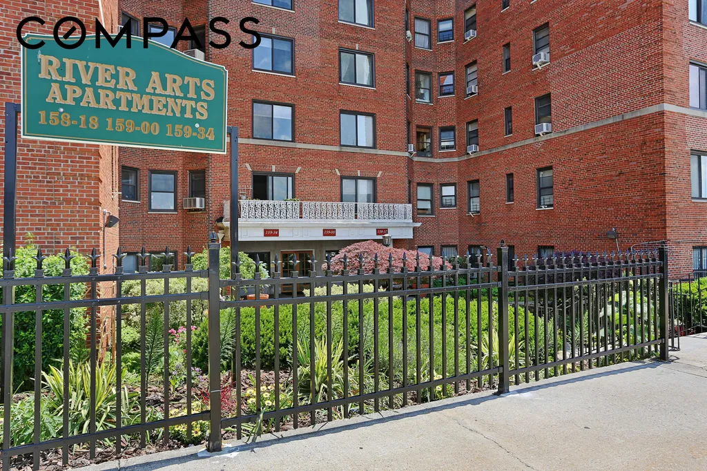 159-00 Riverside Drive W New York City NY 10032