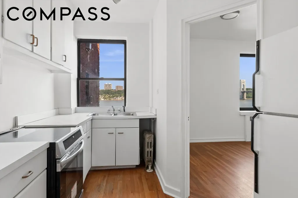 159-00 Riverside Drive W New York City NY 10032