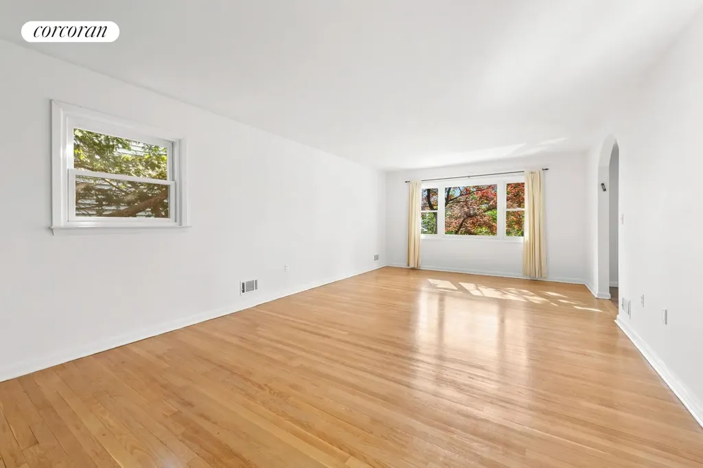 2737 Netherland Avenue New York City NY 10463