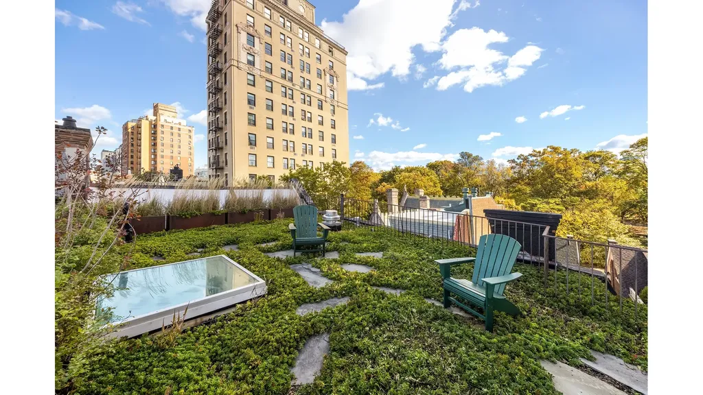 60 Montgomery Place New York City NY 11215