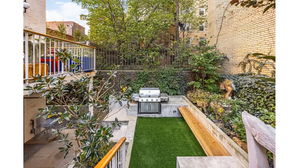 60 Montgomery Place New York City NY 11215