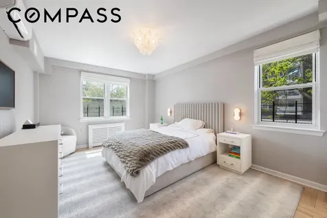 3725 Henry Hudson Parkway W New York City NY 10463