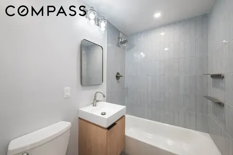 3725 Henry Hudson Parkway W New York City NY 10463