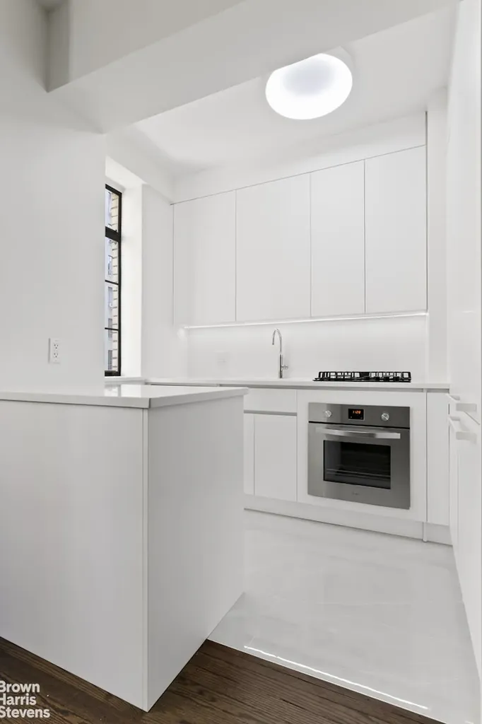 333 W 56th Street New York City NY 10019