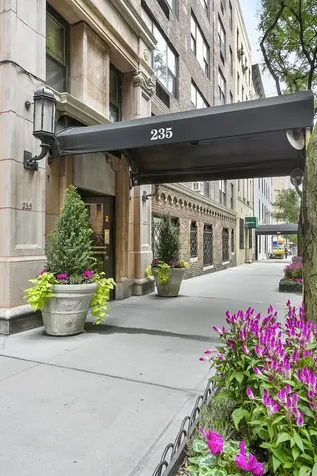 235 E 73rd Street New York City NY 10021