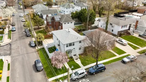 4 Cottage Avenue New York City NY 10308