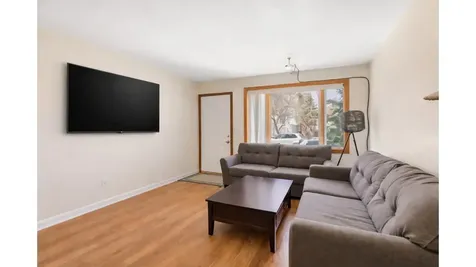 4 Cottage Avenue New York City NY 10308