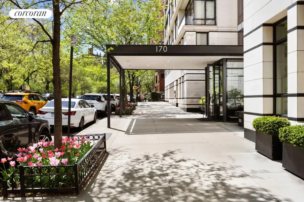170 E End Avenue New York City NY 10128