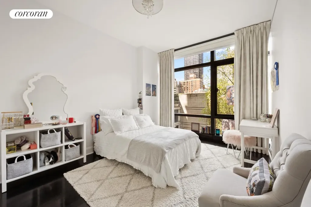 170 E End Avenue New York City NY 10128