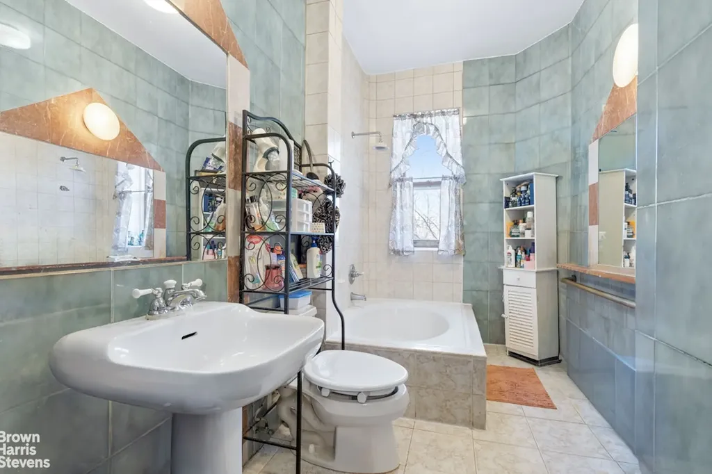 23 Hamilton Terrace New York City NY 10031