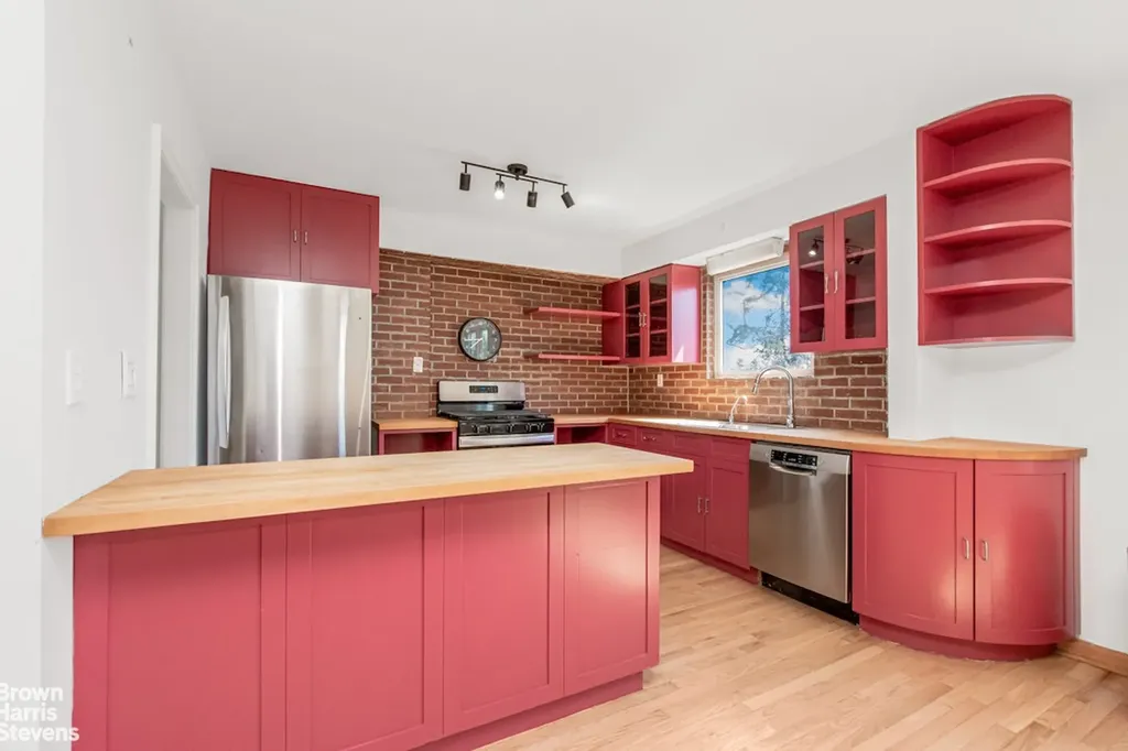 2768 Netherland Avenue New York City NY 10463