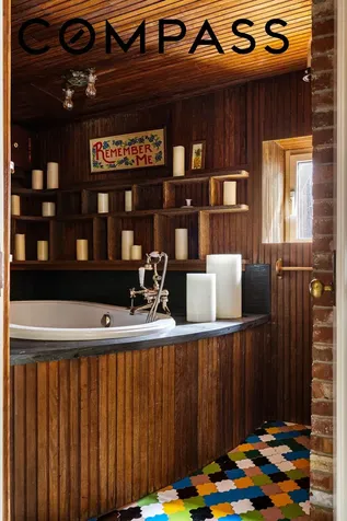 34 Gramercy Park E New York City NY 10003
